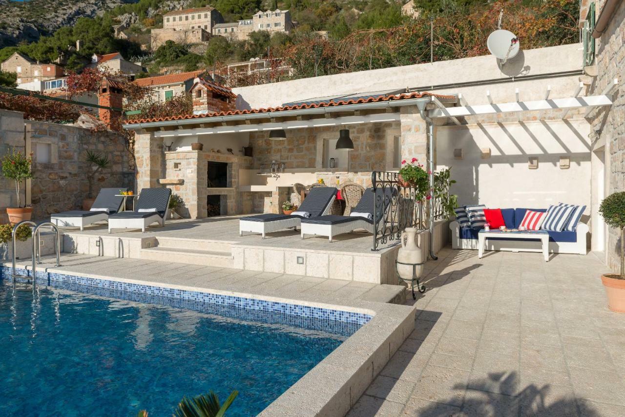 Villa Lipa Dora Murvica  Exterior photo